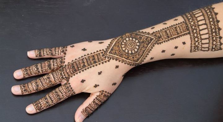 Hands Arabic Mehndi Designs