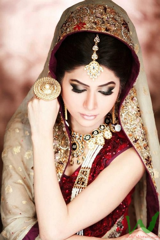 Pakistani Bridal Makeup 01