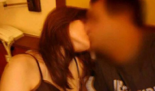 Shaista Wahidi Kissing Hot and Sexy Picture