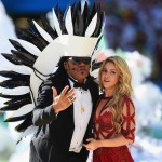 Musicians Carlinhos Brown (L) and Shakira Perform During The Closing Ceremony