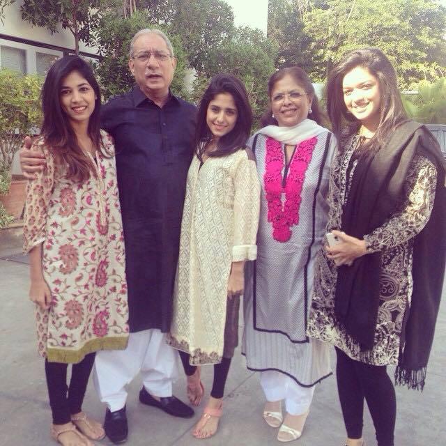 Sanam Jung With Family