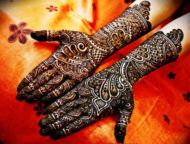 Arabic Mehndi Hands Designs