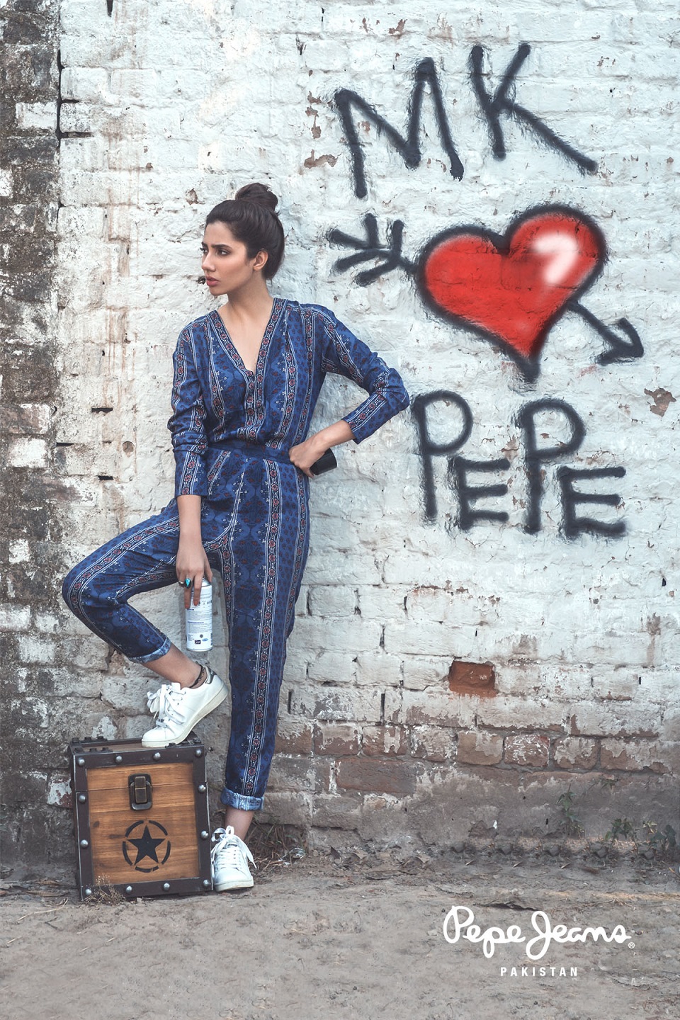 Mahira Khan for Pepe Jeans Pakistan Winter 2015 Campaign - #MKLovesPepe (13)