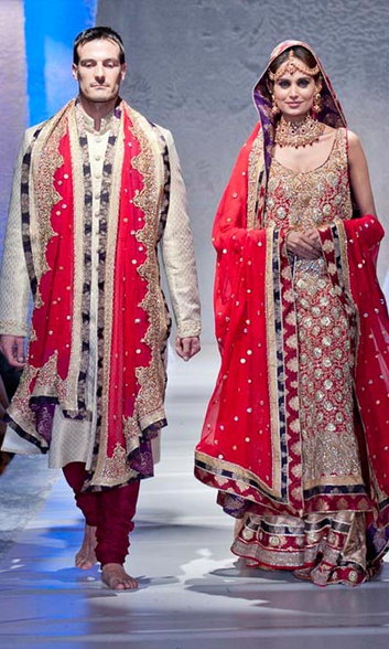 Sindhi Wedding Dress